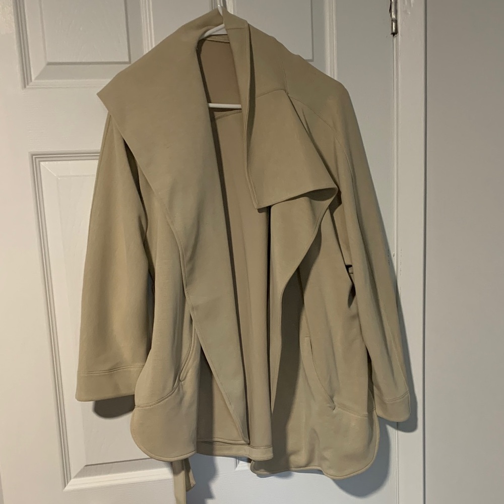 Elegant Tan Women's Wrap Jacket